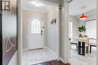 29 Scenic Mill Way in Toronto, ON - Building Photo - Building Photo