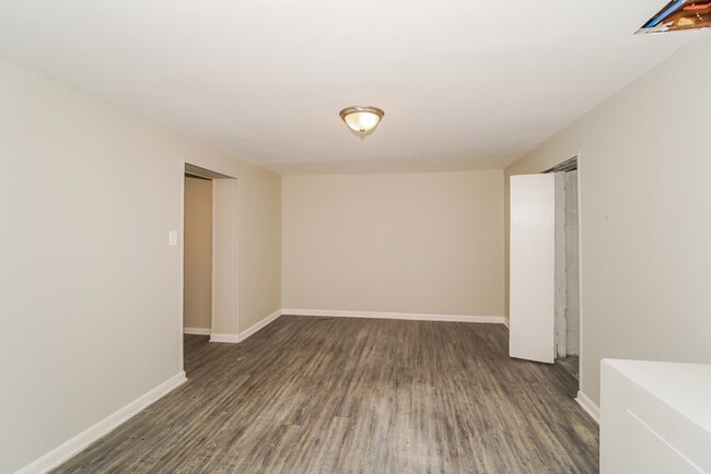 37 Orrville Ave in Cuyahoga Falls, OH - Building Photo - Building Photo