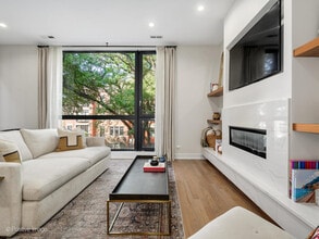 1513 W Ohio St in Chicago, IL - Building Photo - Building Photo