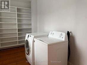 117 Clarence St in Vaughan, ON - Building Photo - Building Photo