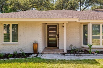 4107 Tablerock Dr in Austin, TX - Building Photo - Building Photo
