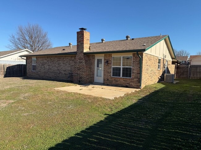 4304 Liberty Cir in Shawnee, OK - Building Photo - Building Photo