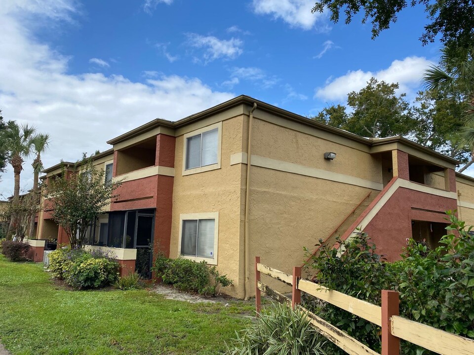 652 Kenwick Cir in Casselberry, FL - Building Photo