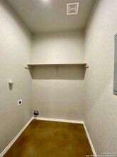 1123 Renee Way in Seguin, TX - Building Photo - Building Photo