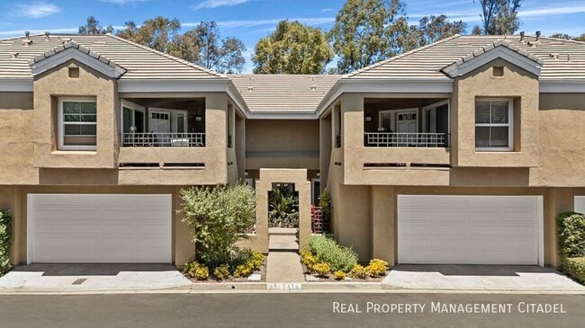 property at 7 Auburn Aisle