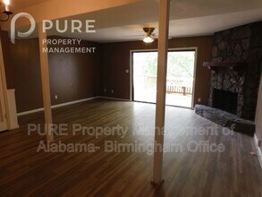 755 Cahaba Manor Trl in Pelham, AL - Building Photo - Building Photo