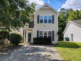 10821 Farmville Rd in Raleigh, NC - Building Photo