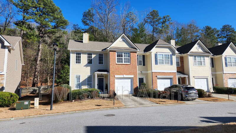 1633 Jackson Way in Atlanta, GA - Building Photo