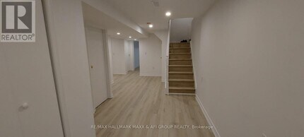 568 Brownridge Dr in Vaughan, ON - Building Photo - Building Photo