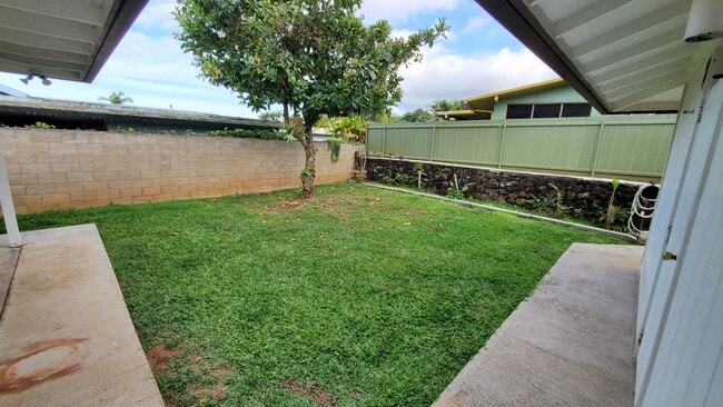 46-288-288 Auna St in Kaneohe, HI - Building Photo - Building Photo