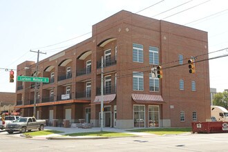 Downtown Rock Point in Tuscaloosa, AL - Building Photo - Building Photo