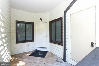 9920 Hellingly Pl, Unit 150 in Gaithersburg, MD - Building Photo - Building Photo