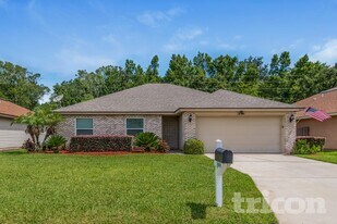 6669 Southern Oaks Dr in Jacksonville, FL - Building Photo