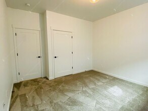 20756 SE Iron Horse Ln in Bend, OR - Building Photo - Building Photo