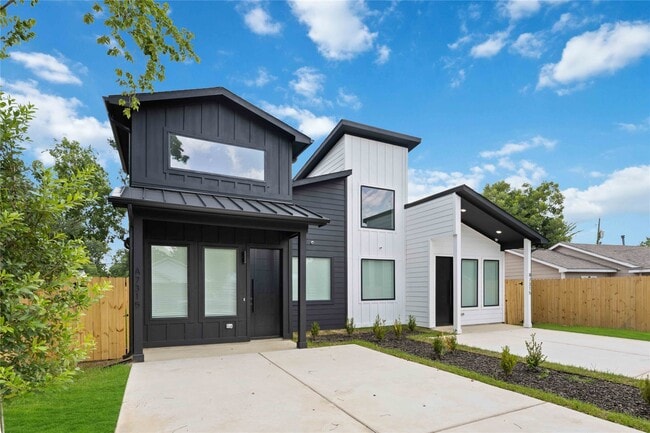 property at 7315 Eisenhower Rd
