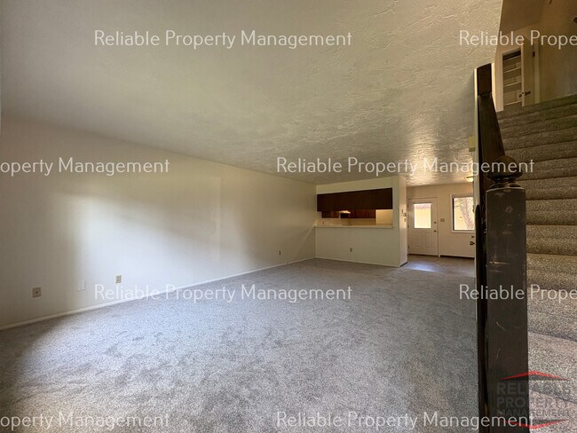 691 N Fanning Ave in Idaho Falls, ID - Building Photo - Building Photo