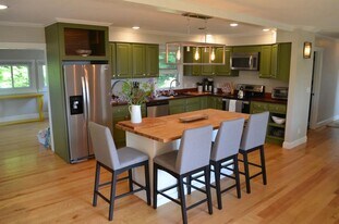 67 Suncrest Terrace in Colchester, VT - Building Photo