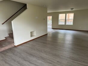 1522 Davis Ave in Renton, WA - Foto de edificio - Building Photo