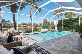 14321 Manchester Dr in Naples, FL - Building Photo - Building Photo