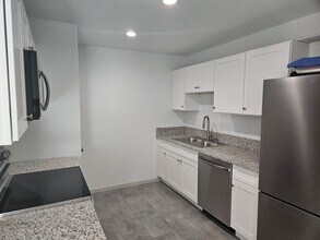 186 Palm Ave in Bullhead City, AZ - Building Photo - Building Photo