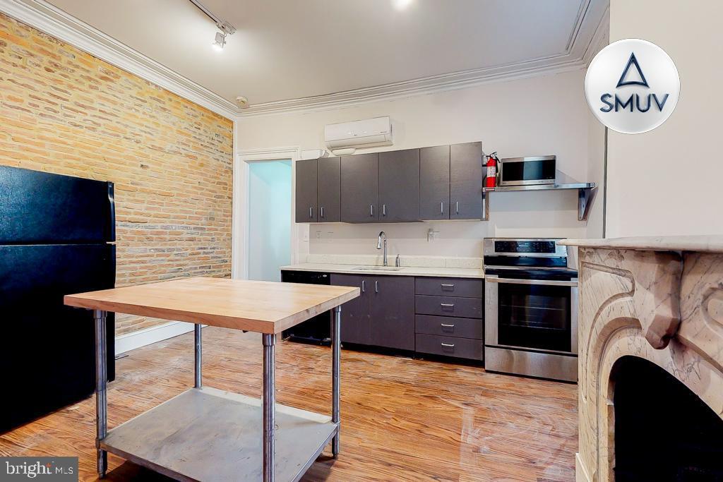 914 St Paul St in Baltimore, MD - Building Photo