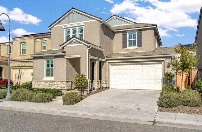 4415 Horizon Dr in Madera, CA - Building Photo - Building Photo