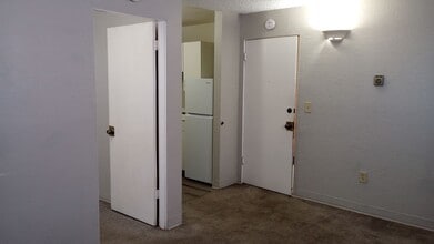 1695 Joliet St in Aurora, CO - Building Photo - Building Photo
