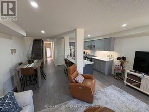 60 Sailors Landing in Bowmanville, ON - Building Photo - Building Photo