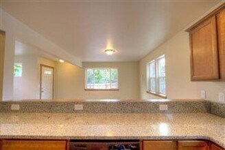 940 York St in Bellingham, WA - Building Photo - Building Photo