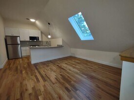 394 Union Ave in Laconia, NH - Building Photo