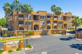 Colonia Del Sol Apartments in Phoenix, AZ - Building Photo - Building Photo