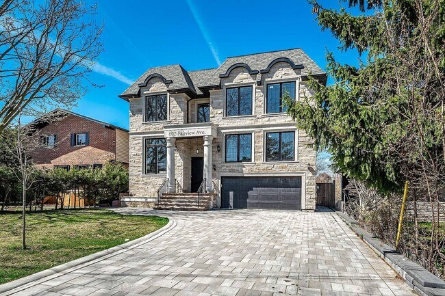 802 Fairview Ave in Pickering, ON - Building Photo - Building Photo