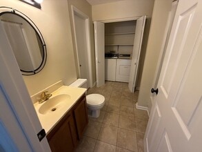 146 Hanks St in Pittsboro, NC - Building Photo - Building Photo