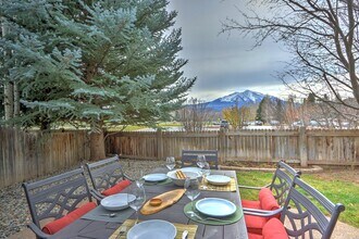 408 Settlement Ln in Carbondale, CO - Building Photo - Building Photo