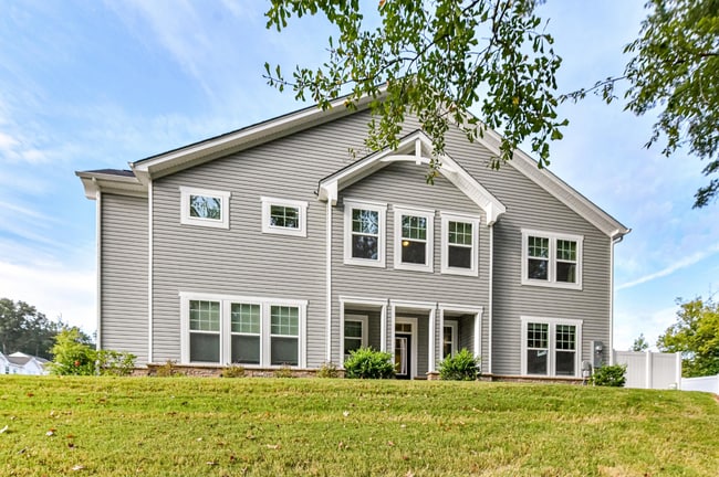 5661 De Vere Dr in Indian Land, SC - Foto de edificio - Building Photo
