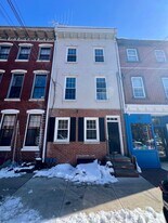 713 S 2nd St in Philadelphia, PA - Building Photo