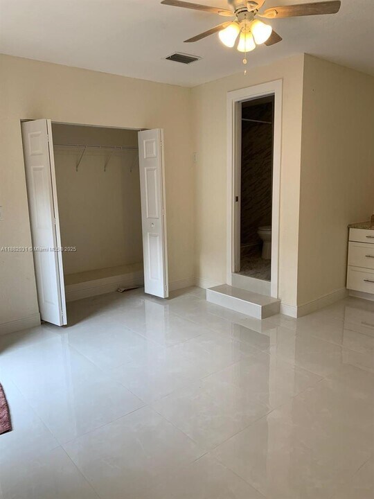 14840 SW 181st Terrace in Miami, FL - Building Photo