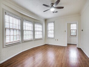 4046A-4046B 4048 in Dallas, TX - Building Photo - Building Photo