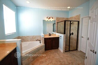 360 Michigan Estates Cir in St. Cloud, FL - Foto de edificio - Building Photo