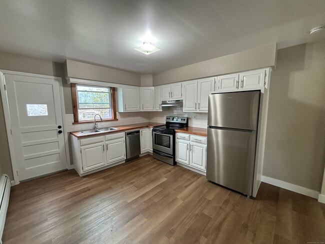 123 Platt St in Bridgeport, CT - Building Photo - Building Photo