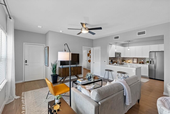 Bainbridge Creekside in New Braunfels, TX - Building Photo - Building Photo