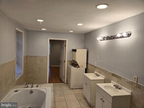 2308 W 3rd St in Chester, PA - Building Photo - Building Photo