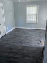 568 Mohawk St in Mobile, AL - Building Photo