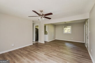 10179 Waterford Rd NE in Covington, GA - Building Photo - Building Photo