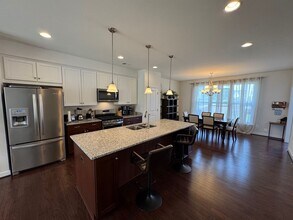 3241 Battery Park Pl in Harrisonburg, VA - Building Photo - Building Photo