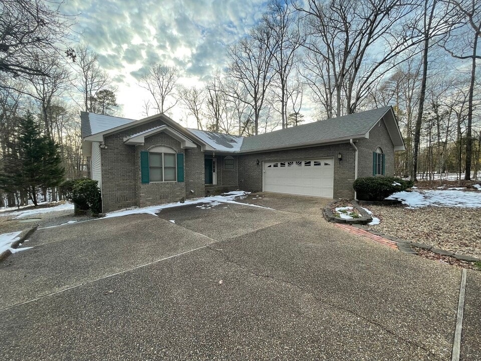 6 Talana Ln in Hot Springs Village, AR - Building Photo