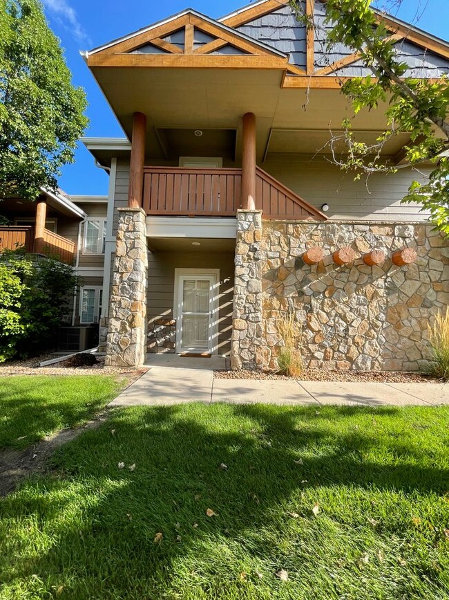 property at 1280 Lake Cir