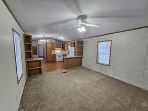 44 Noble Ln in Rome, NY - Foto de edificio - Building Photo