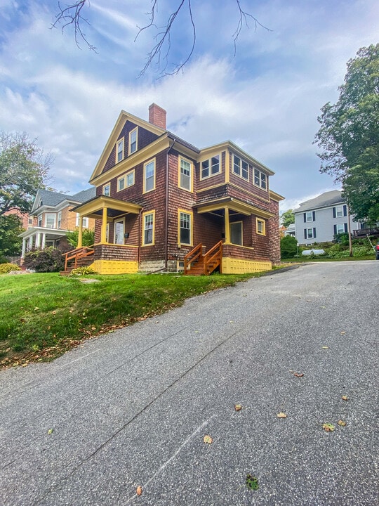 71 Arsenal St, Unit 1 in Augusta, ME - Building Photo