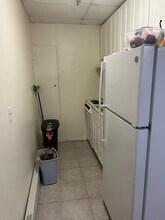 857 Beacon St, Unit 2 in Boston, MA - Building Photo - Building Photo